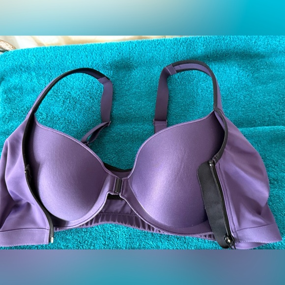 Victorias Secret Knockout Sz 32ddd Zip Front Underwire Sports Bra Comfy - Picture 2 of 5